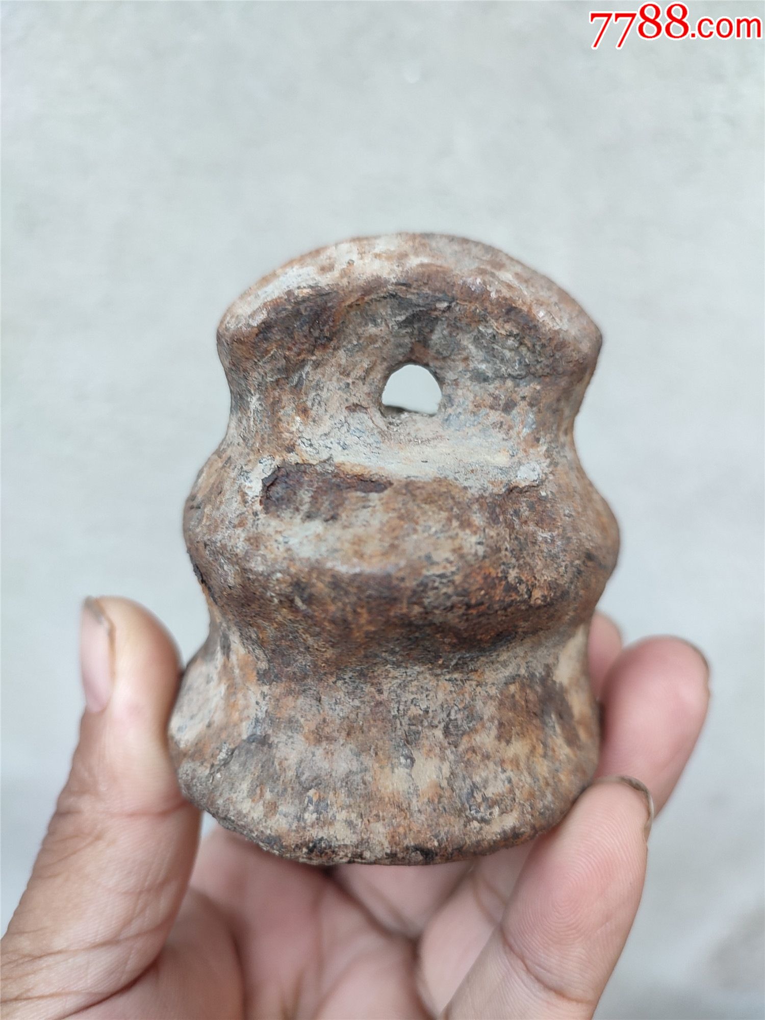 全品铁器秤砣如图所示