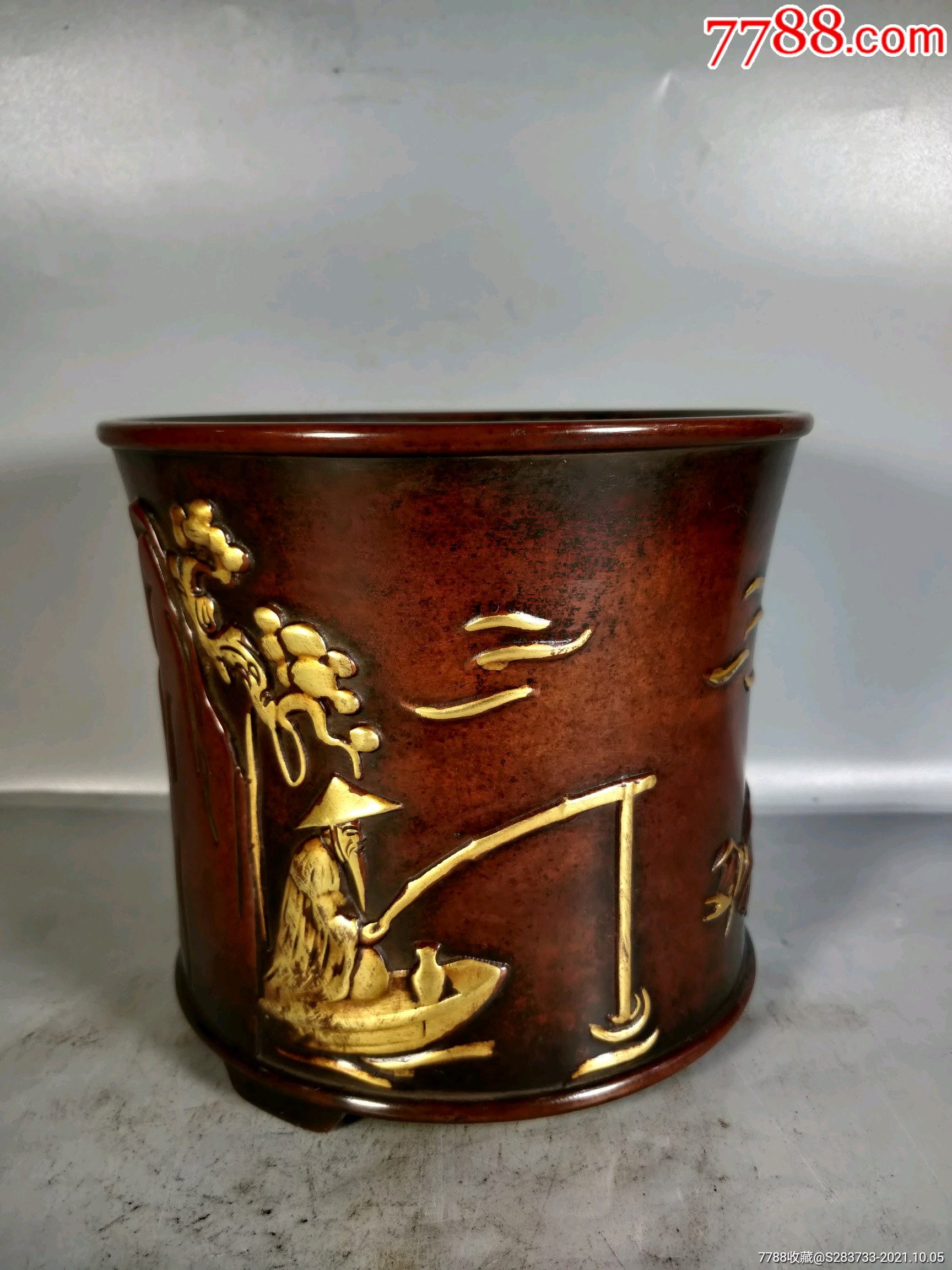 紫铜浮雕鎏金笔筒