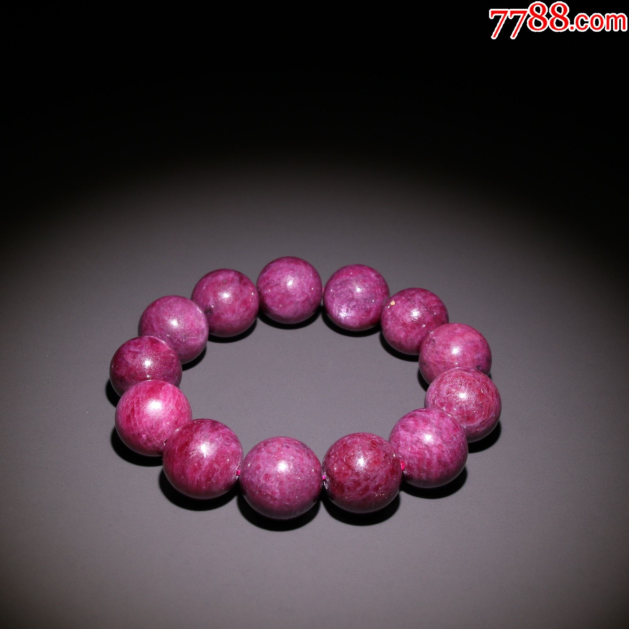 红宝石圆珠手串