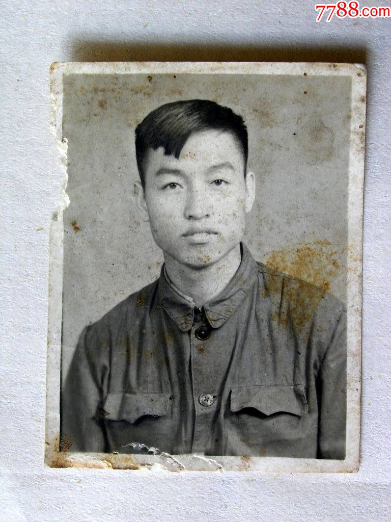 老照片收藏1608g26-60年代朴实的一片瓦四兜干部4.6-3.6cm