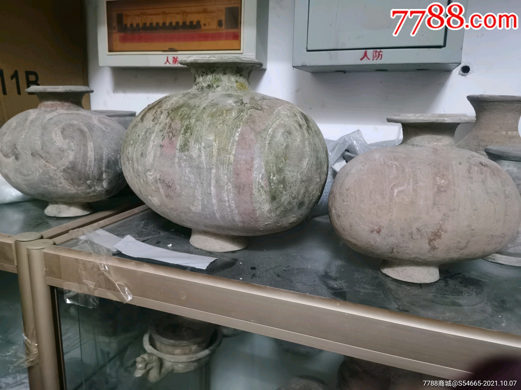 保真:汉陶灰陶彩绘茧型壶3个