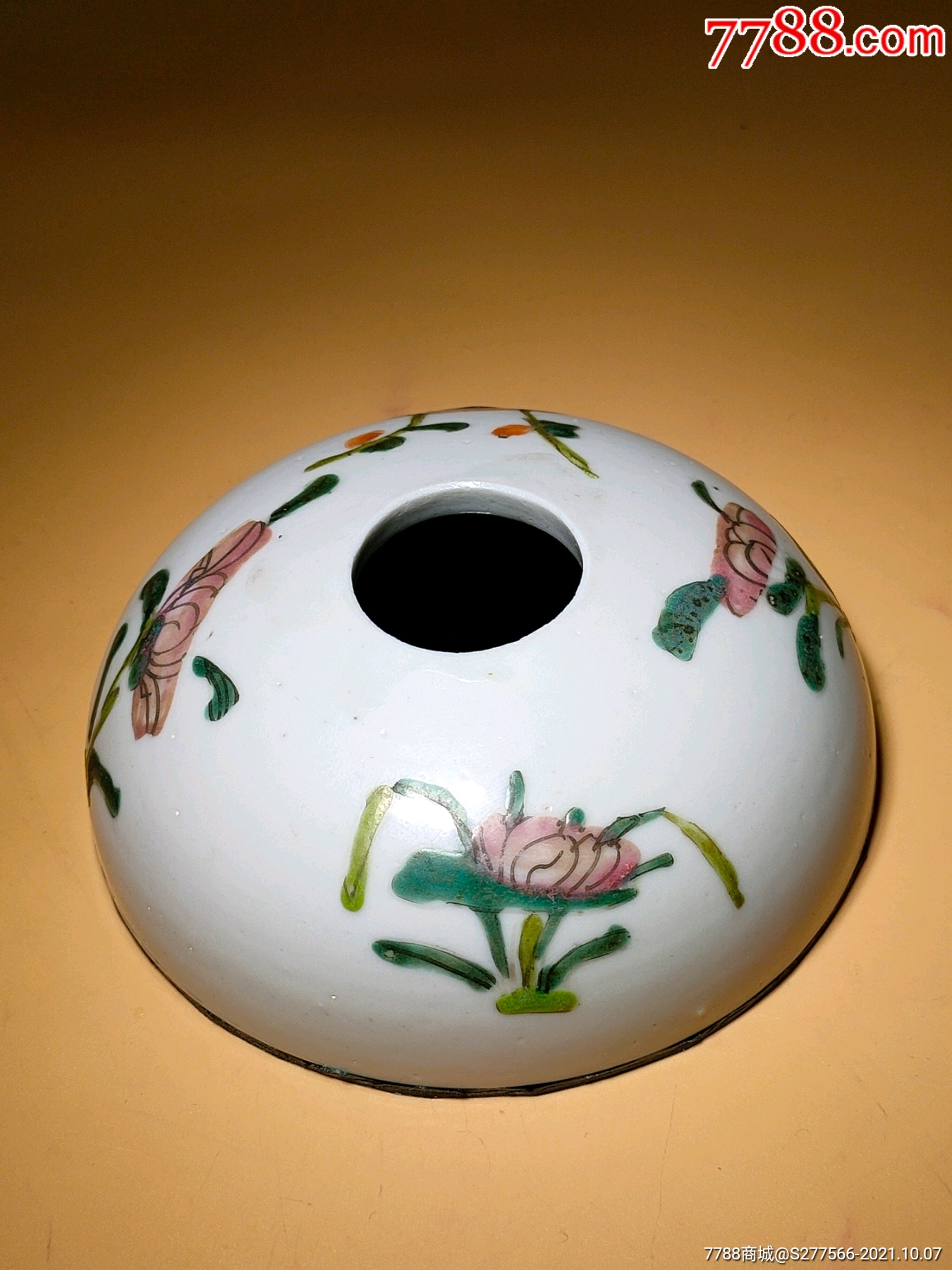 民国粉彩四季花图瓷盖加工的水盂