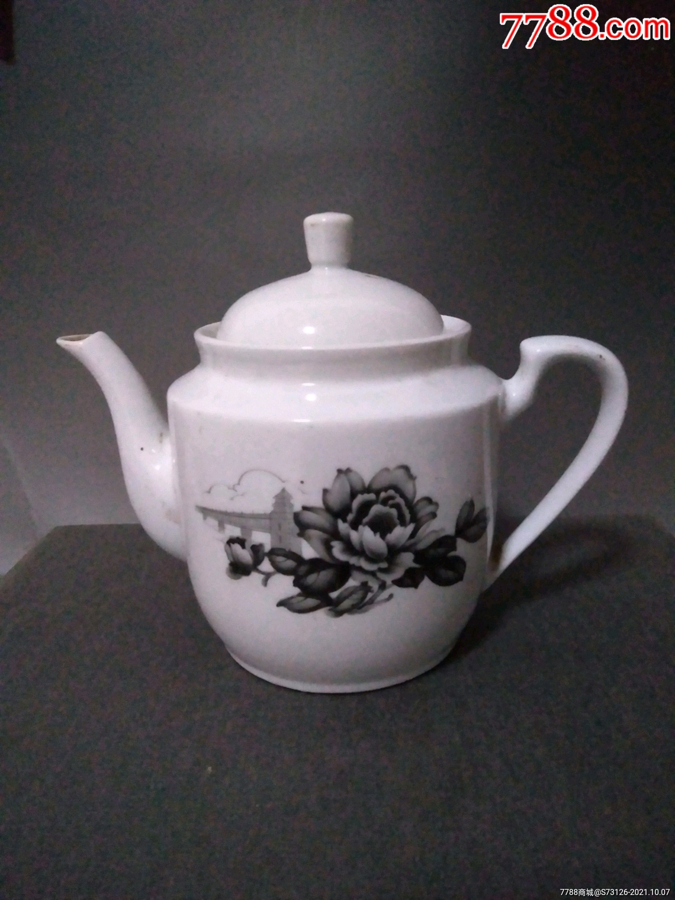 醴陵花卉大桥纹饰茶壶