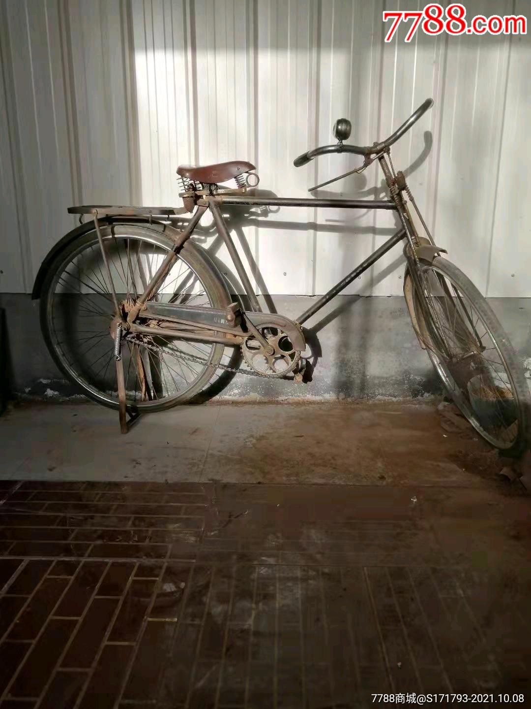 老款大金鹿牌自行车图片