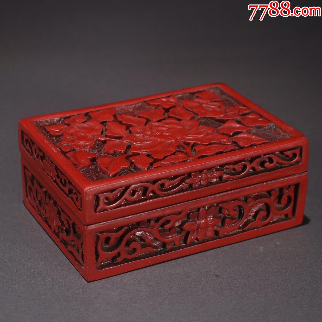 旧藏老漆器花卉纹盖盒