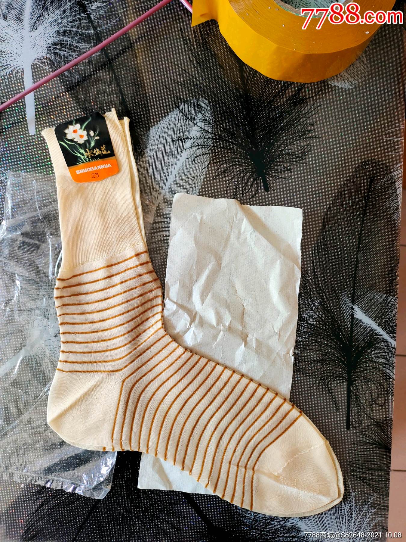 一双水仙花腈纶丝袜-价格:25元-se83036238-袜子-零售-7788火花收藏