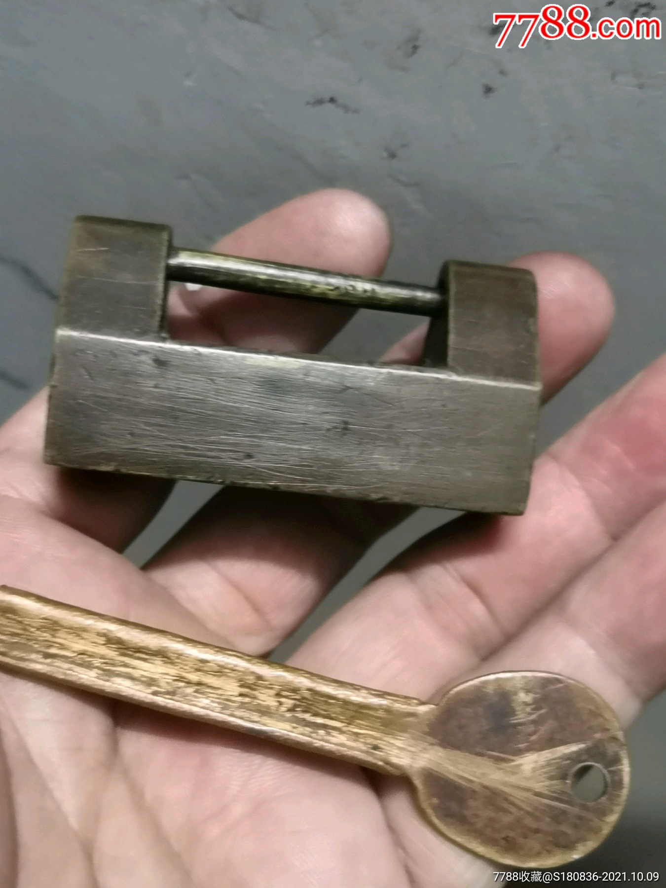 统一编号: se83050064  店内编号:1 品种: 铜锁