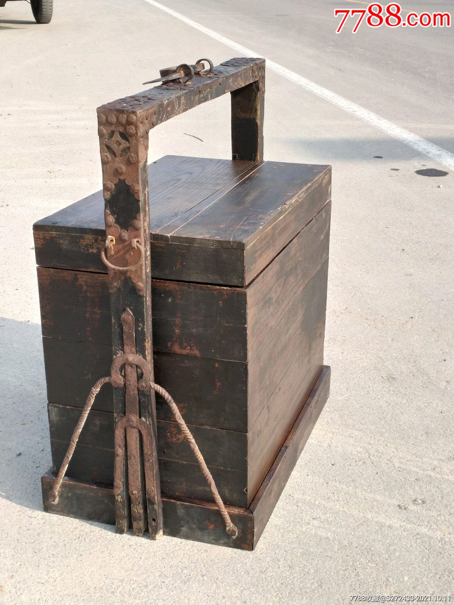 大户遗留老旧藏食盒一个老铁艺精美做工精致馆藏佳品尺寸见图