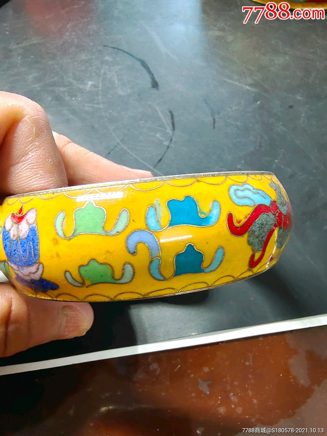 八十年代口径10厘米金属胎掐丝珐琅彩景泰蓝手镯一个