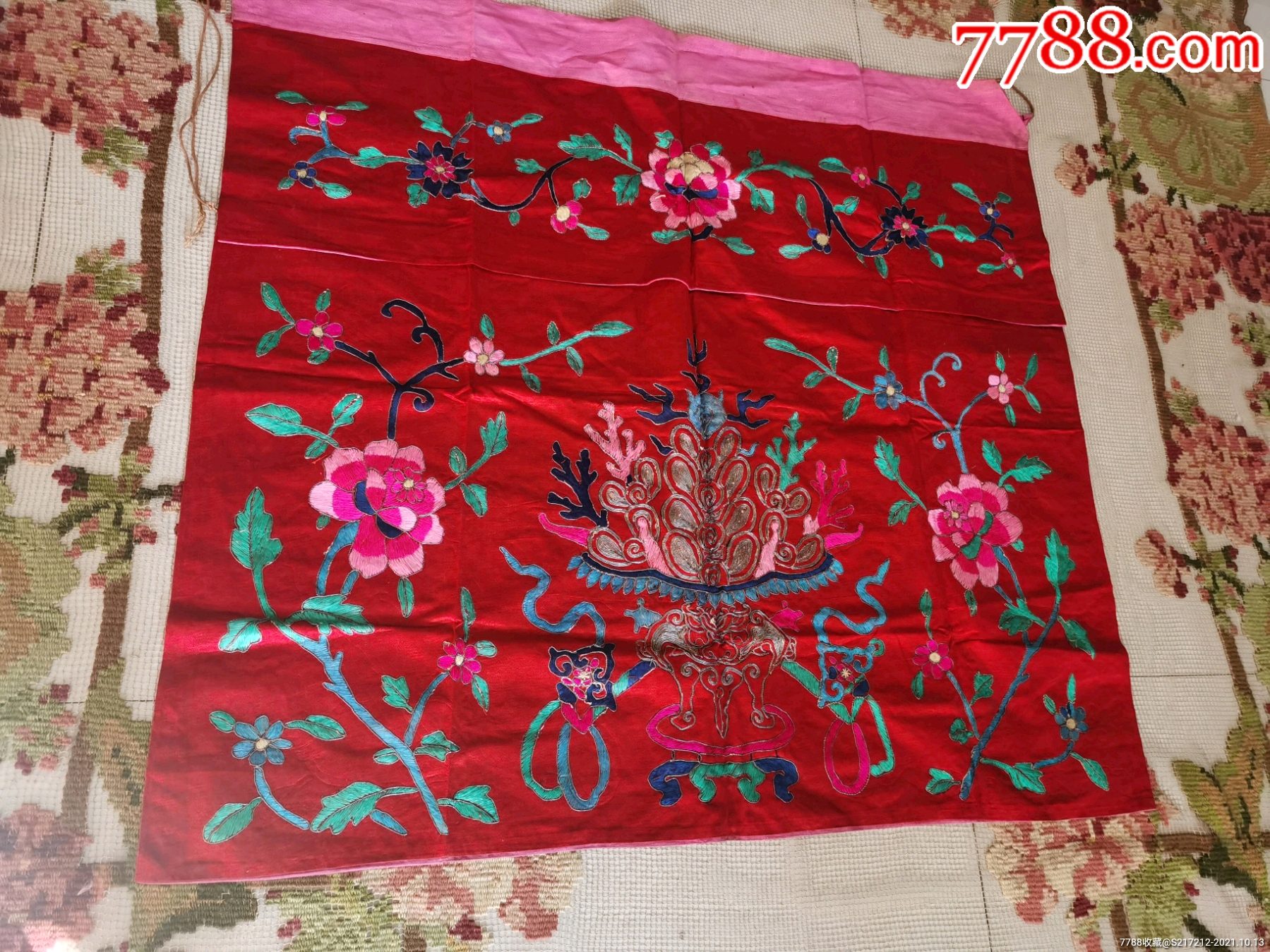 民国时期盘金绣桌围子