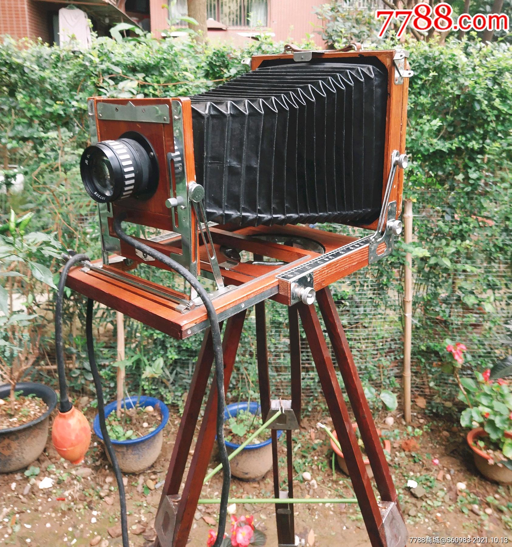 老上海出品海欧牌木质外拍老相机有完好镜头三脚架等