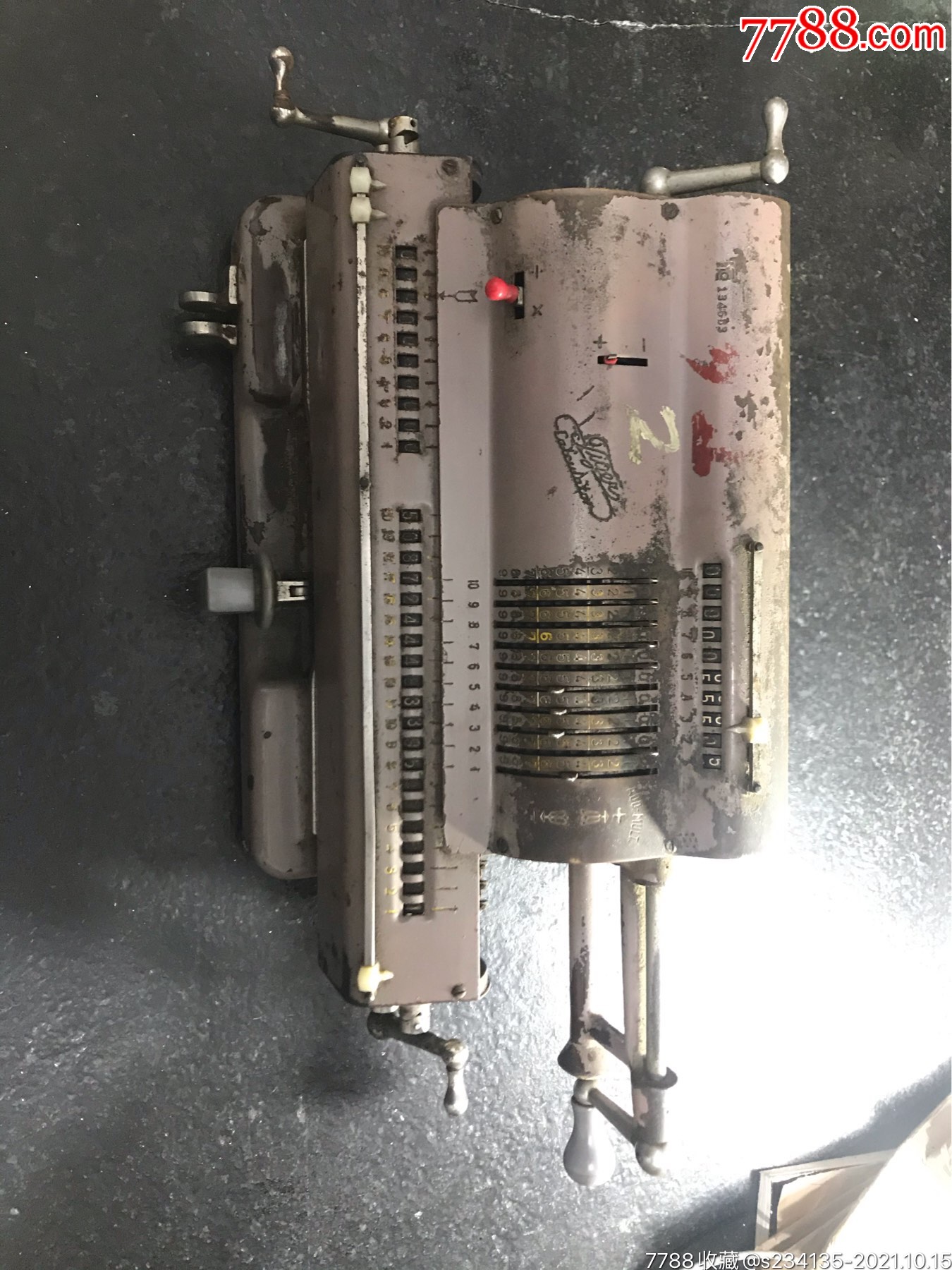 早期手摇计算机全铜材质加减乘除机械师计算机