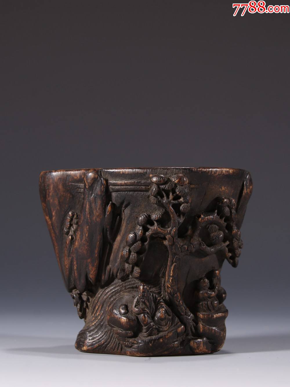 沉香山水人物杯