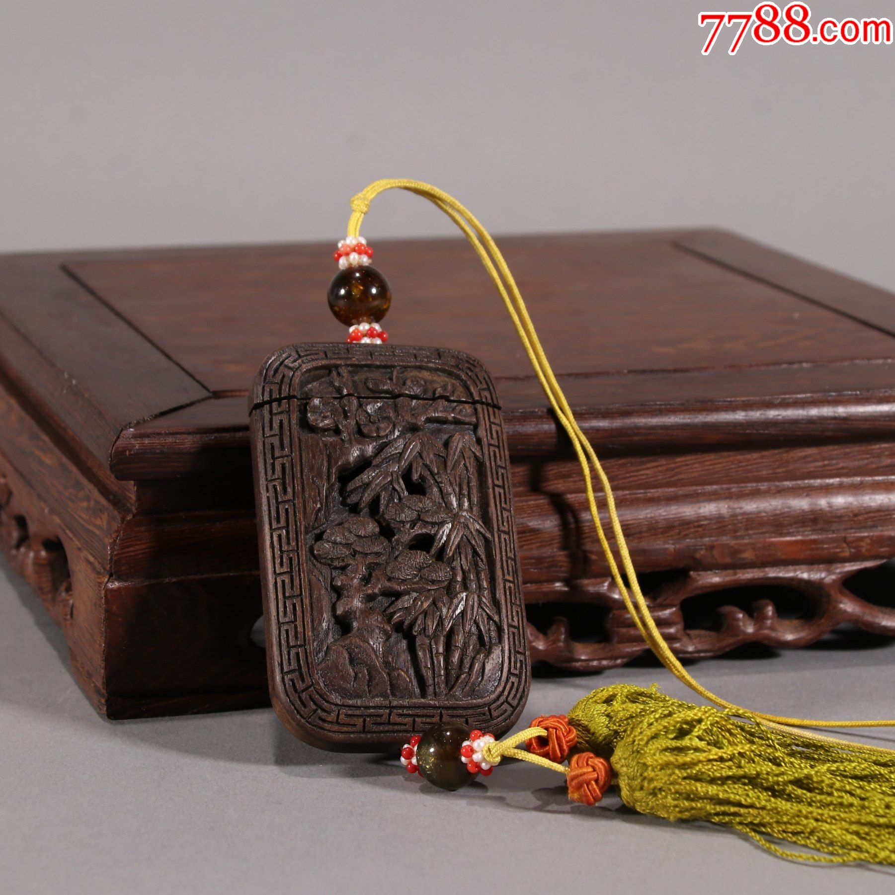 沉香雕「松竹梅」香囊挂佩-价格:6500元-se83189425-木雕挂件-零售