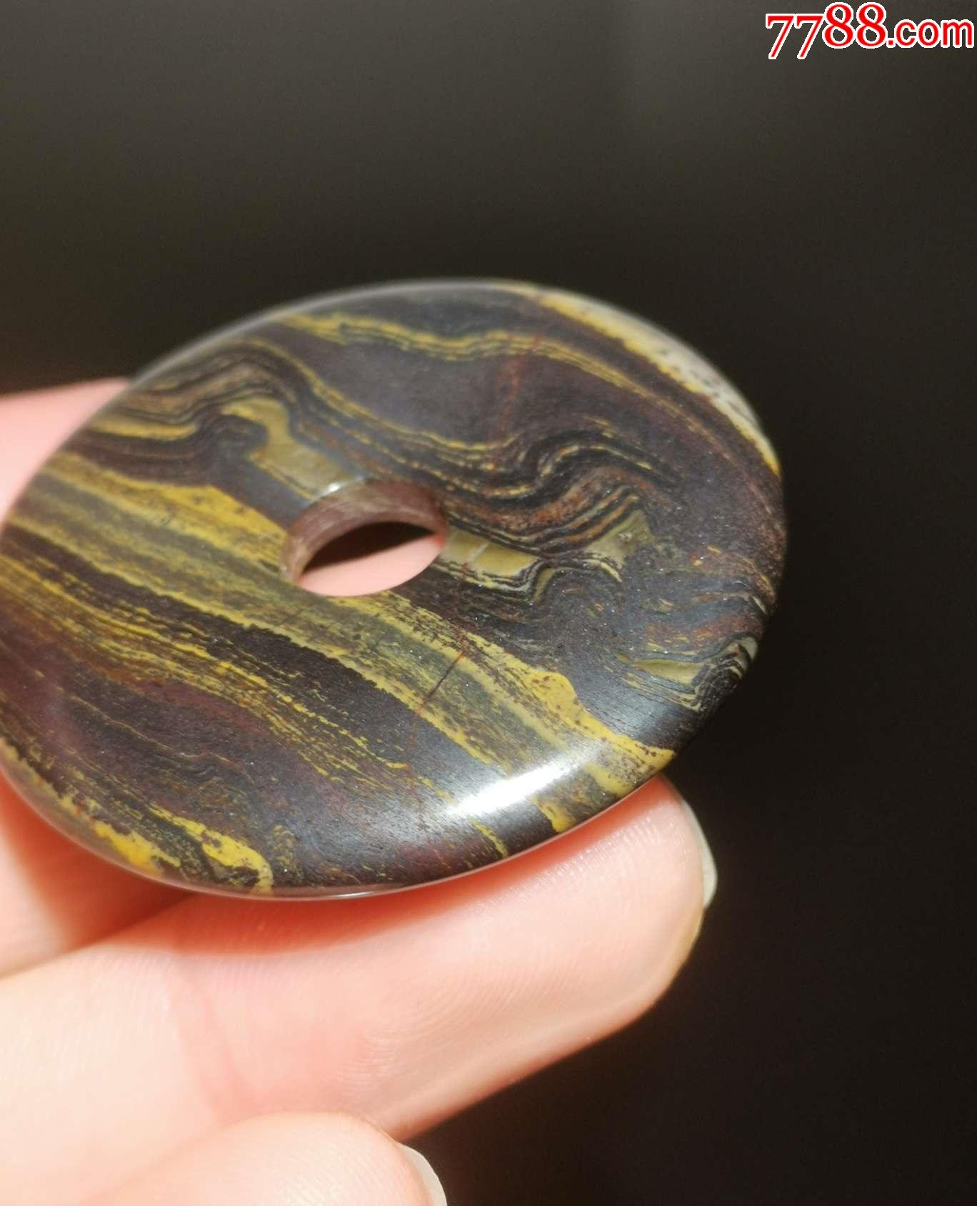 6056炫彩五彩陨石平安扣