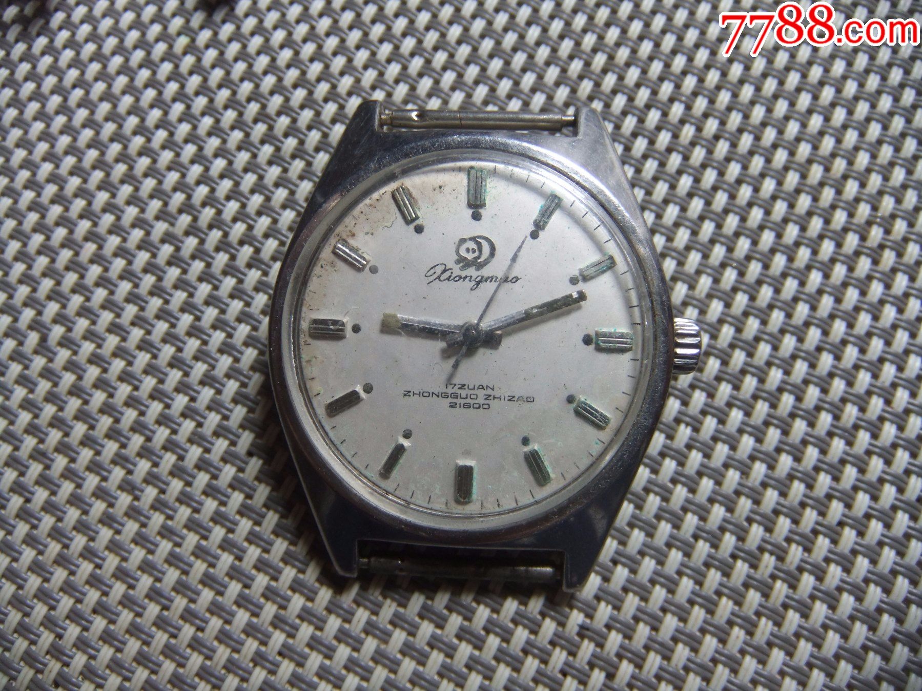 熊猫老手表101335