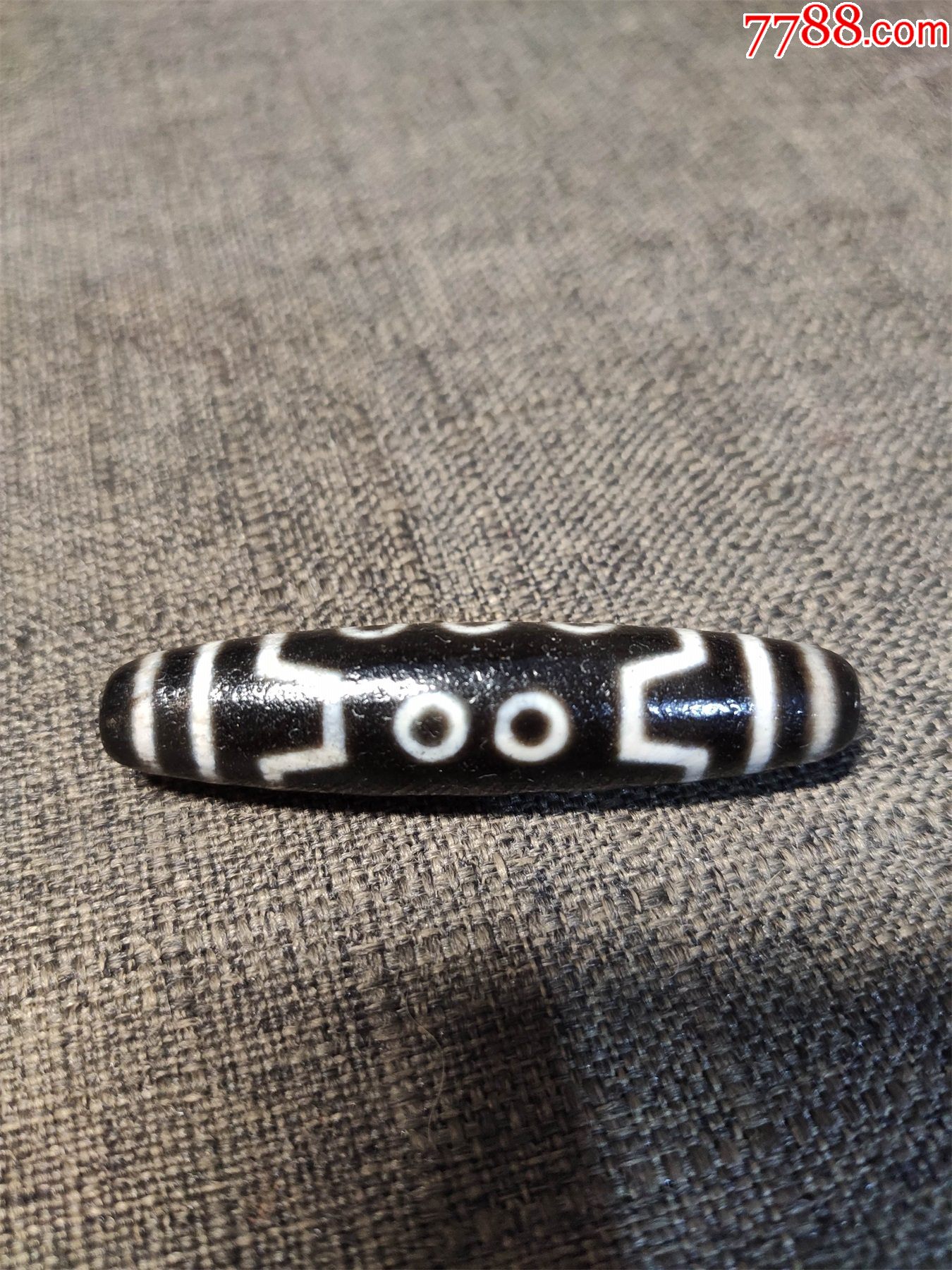 5品99三眼老天珠￥3109.5品99十眼天珠￥3309.