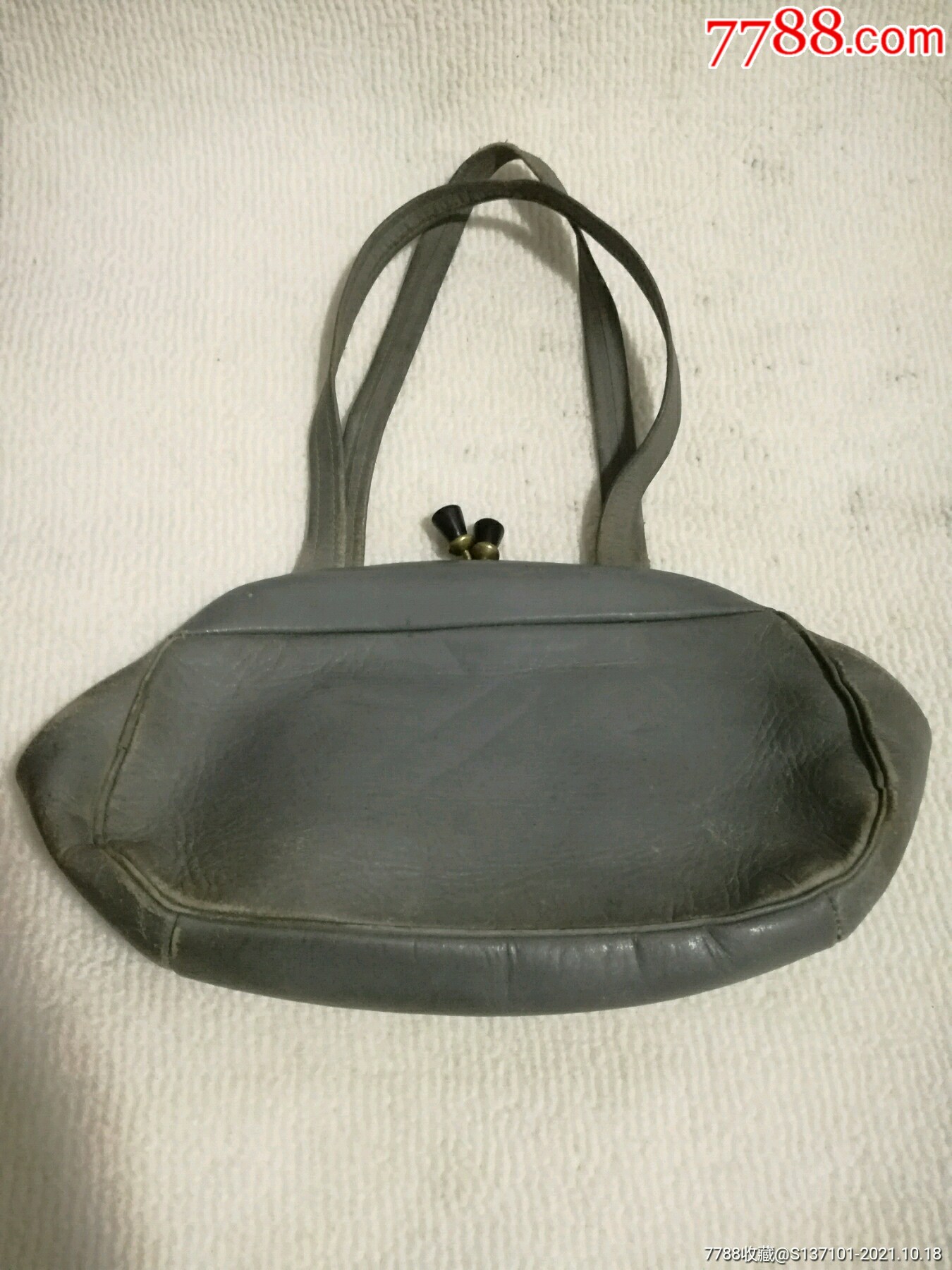 民国美女小包包