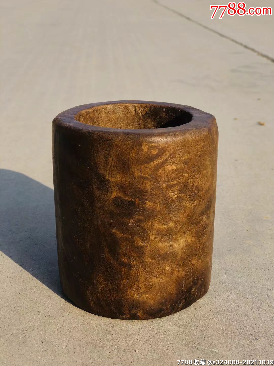 清代金丝楠影子木笔筒全品