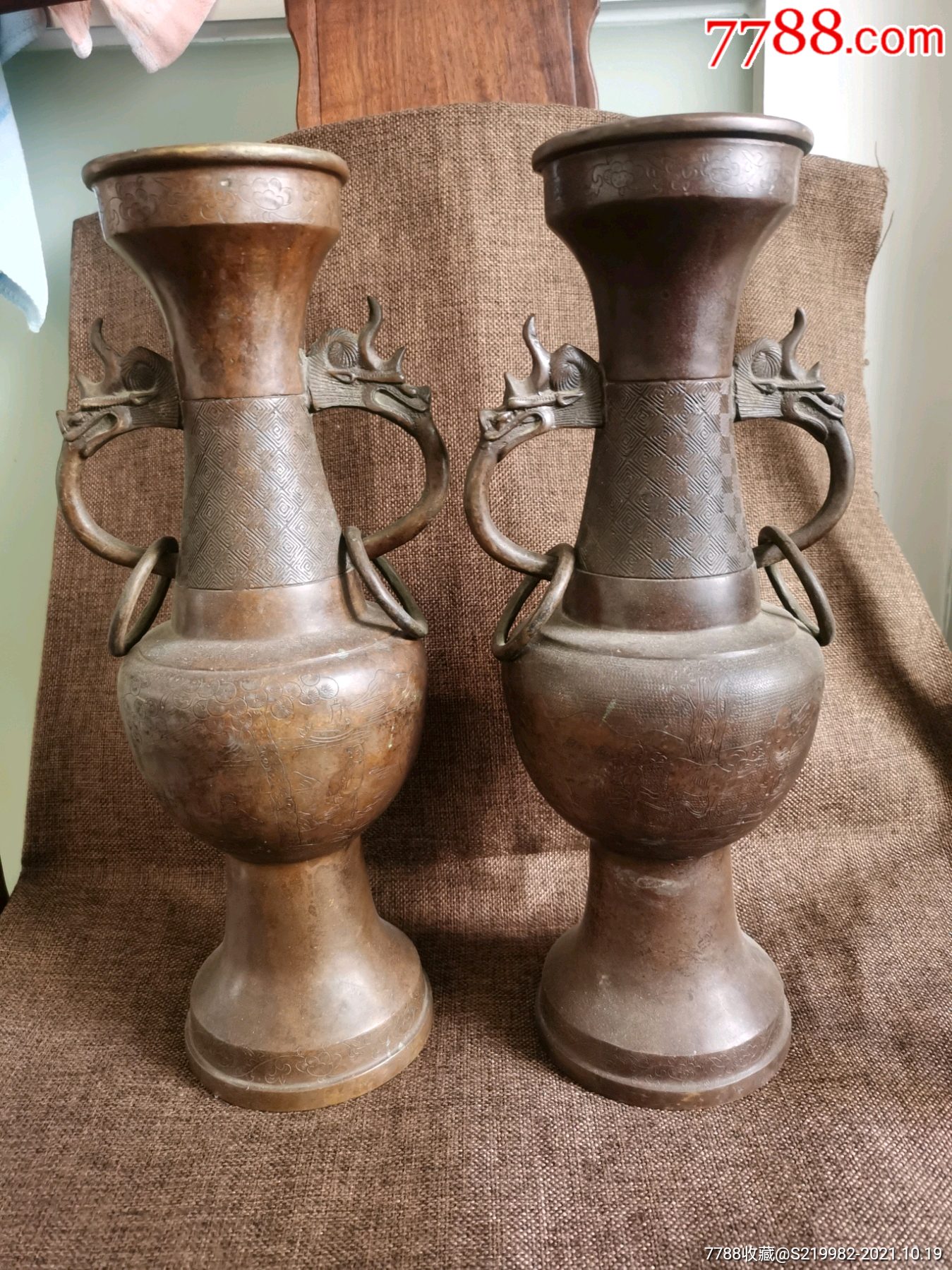 紫铜人物花瓶一对