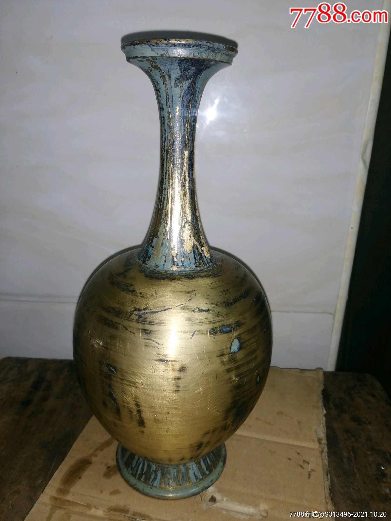 明代铜瓶
