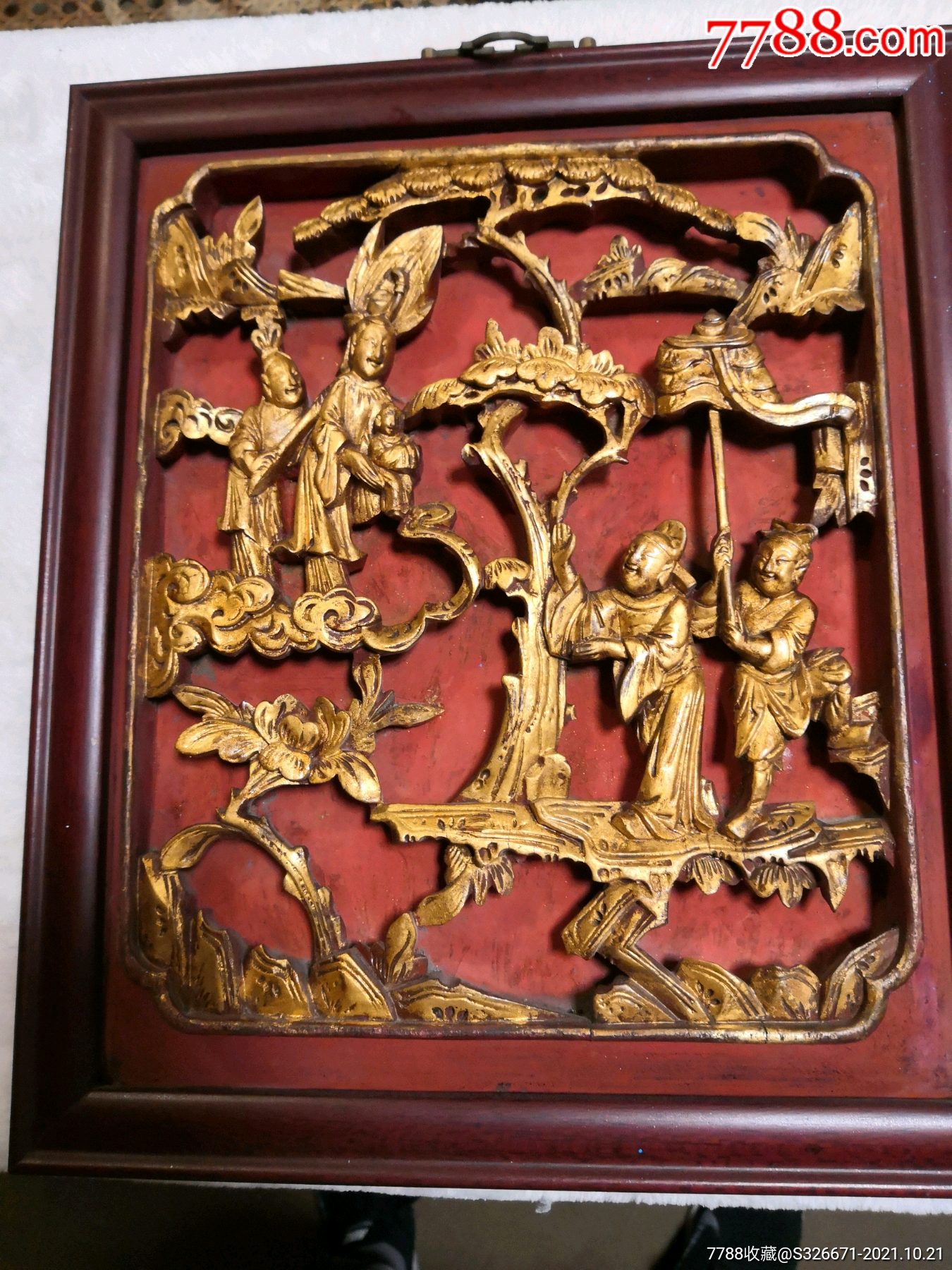 潮州民国金漆木雕人物挂件