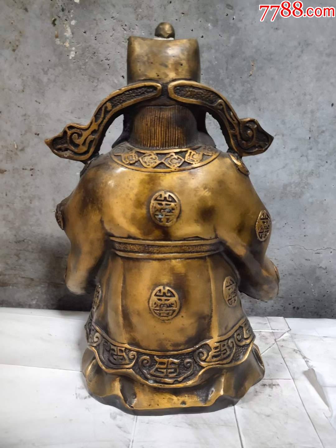 招财进宝铜财神一尊,做工精致,用料厚重,财神进家门,财源滚滚来,待有