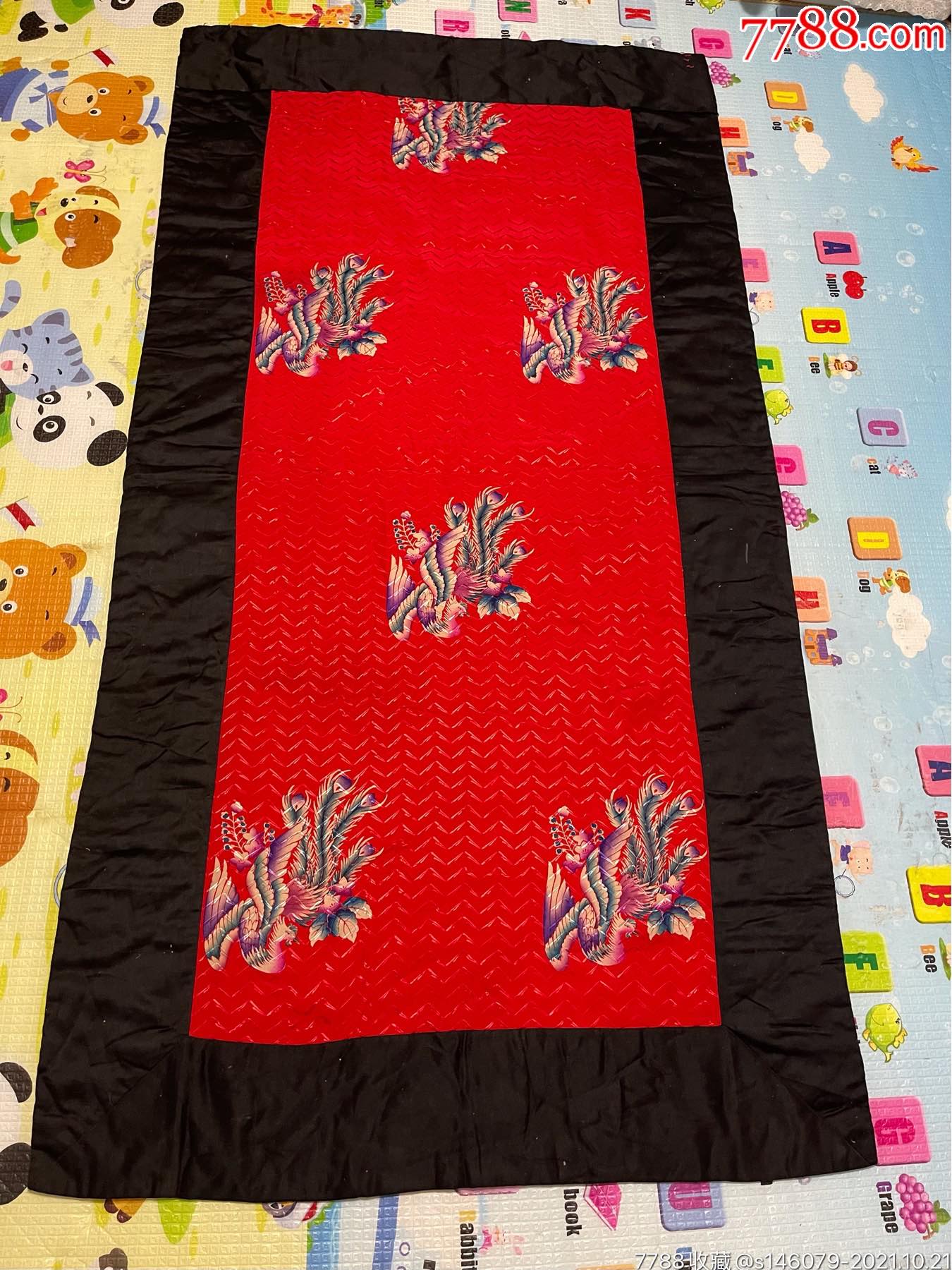 民国全新棉褥子(未使用有存放污迹)