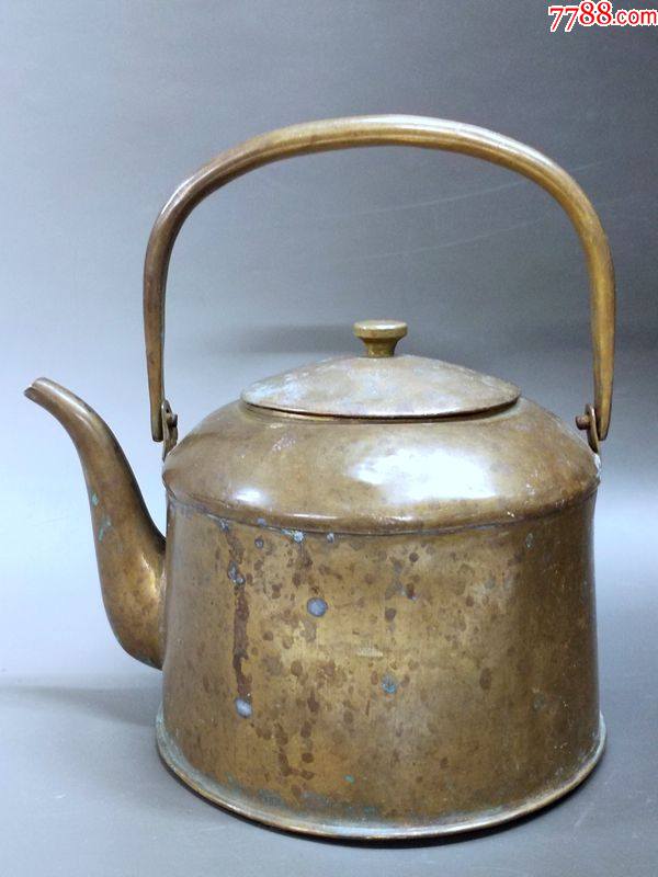 清代铜水壶