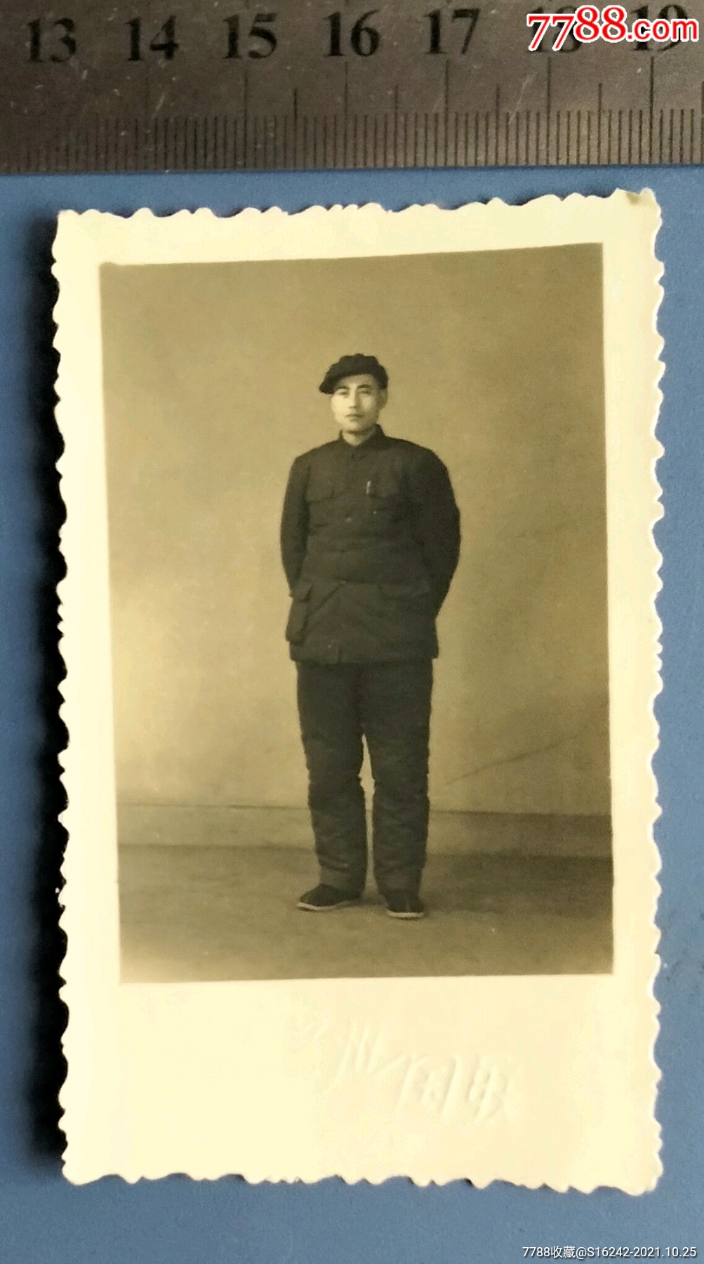 六十年代单人照-价格:10元-se83359465-老照片-零售-7788收藏__收藏