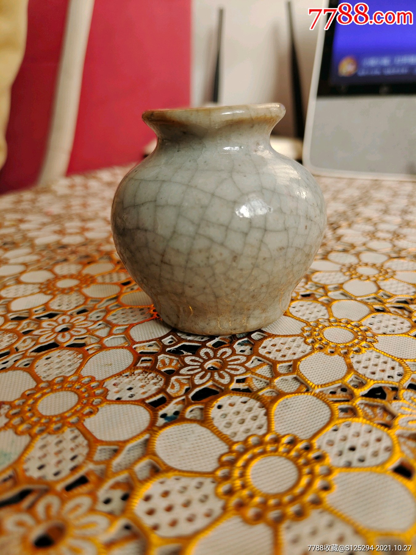 清代哥窑开片石榴尊一个品相好开片漂亮完整