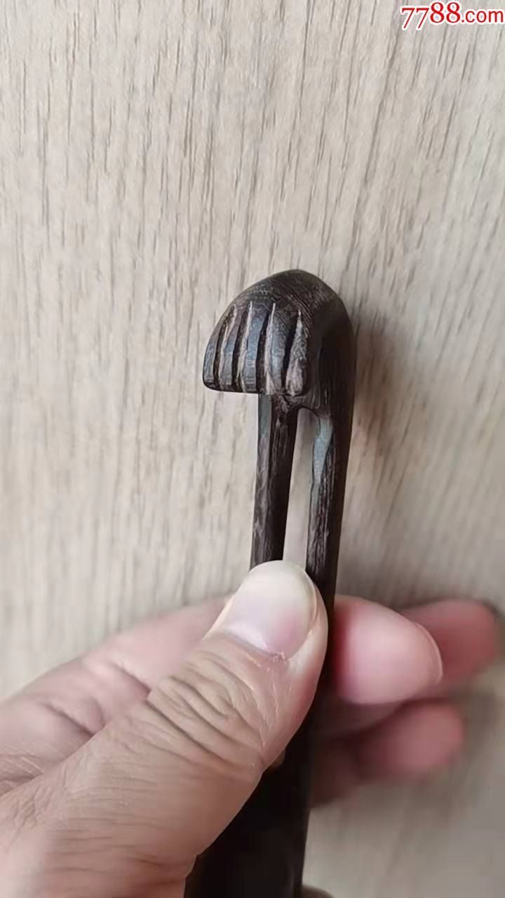 八十年代手工制作鸡翅木痒痒挠