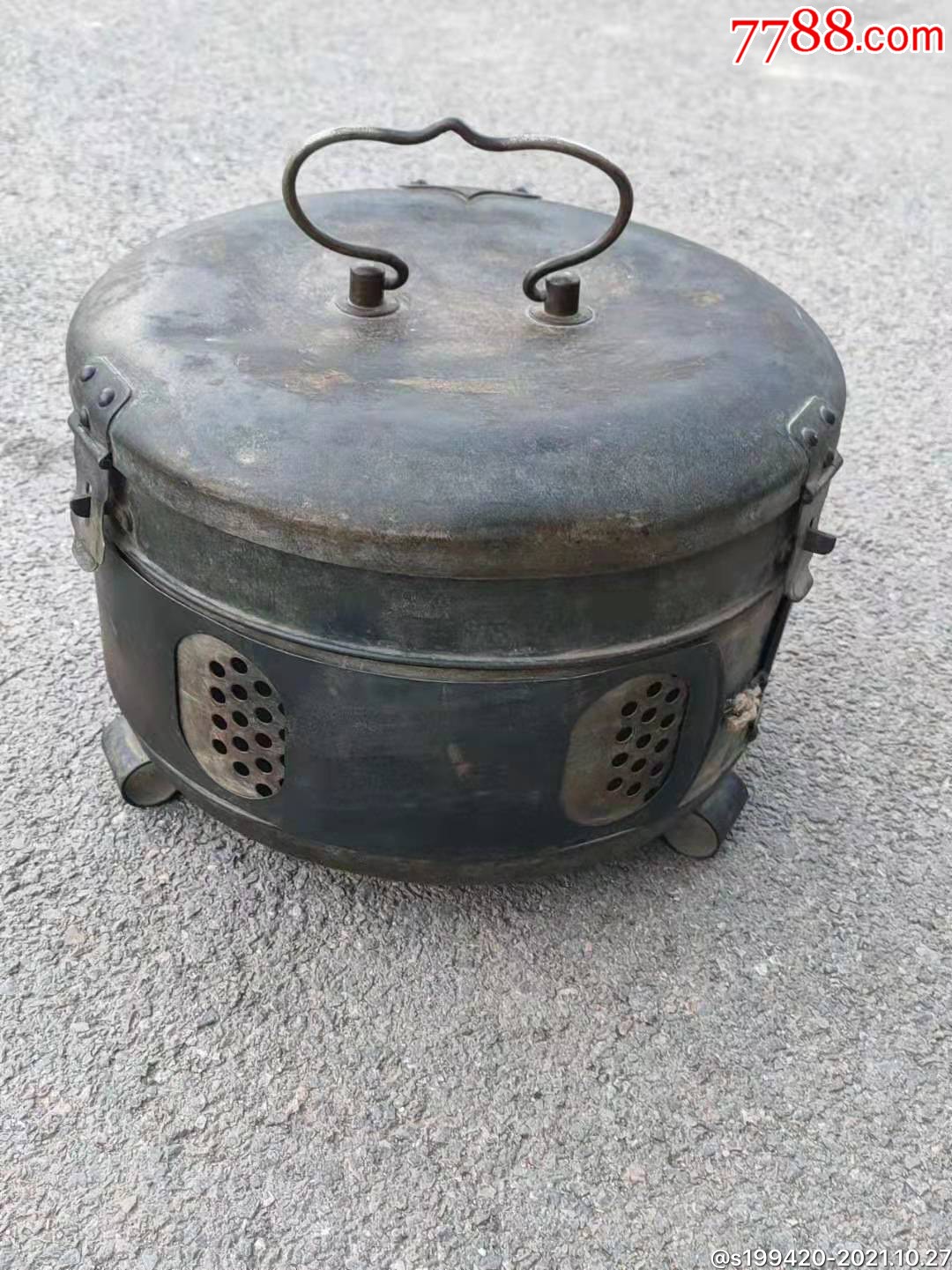 二战时期用蒸汽铜消毒锅包浆一流大约四五斤重保存完好