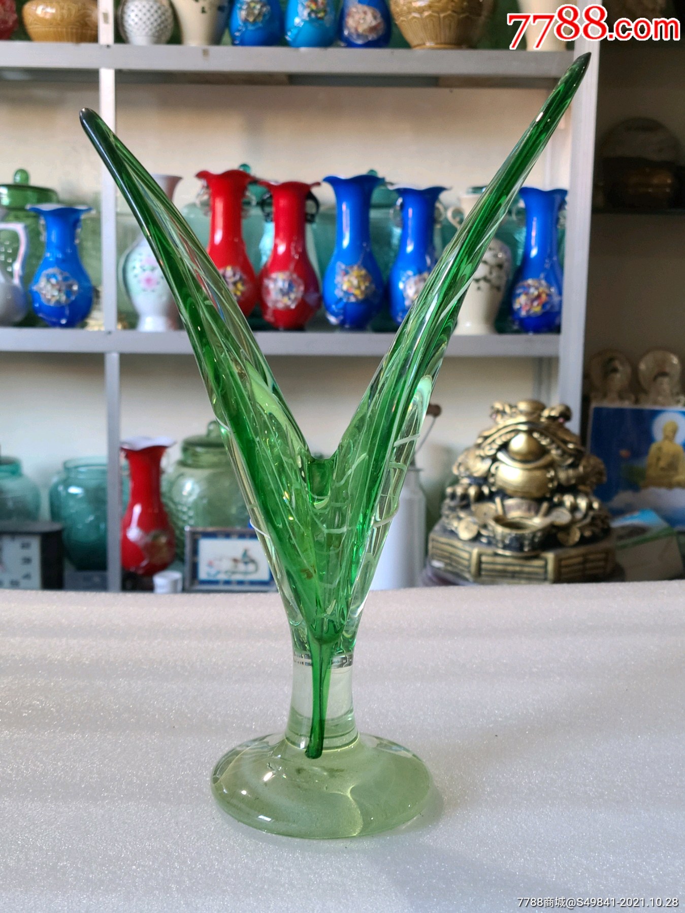 美品朝鲜高丽展翅翱翔老琉璃摆件