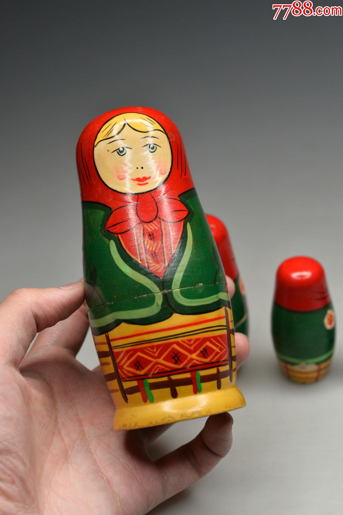 西洋古董苏联复古木质俄罗斯老套娃五层彩绘漆器小盒子节日礼物