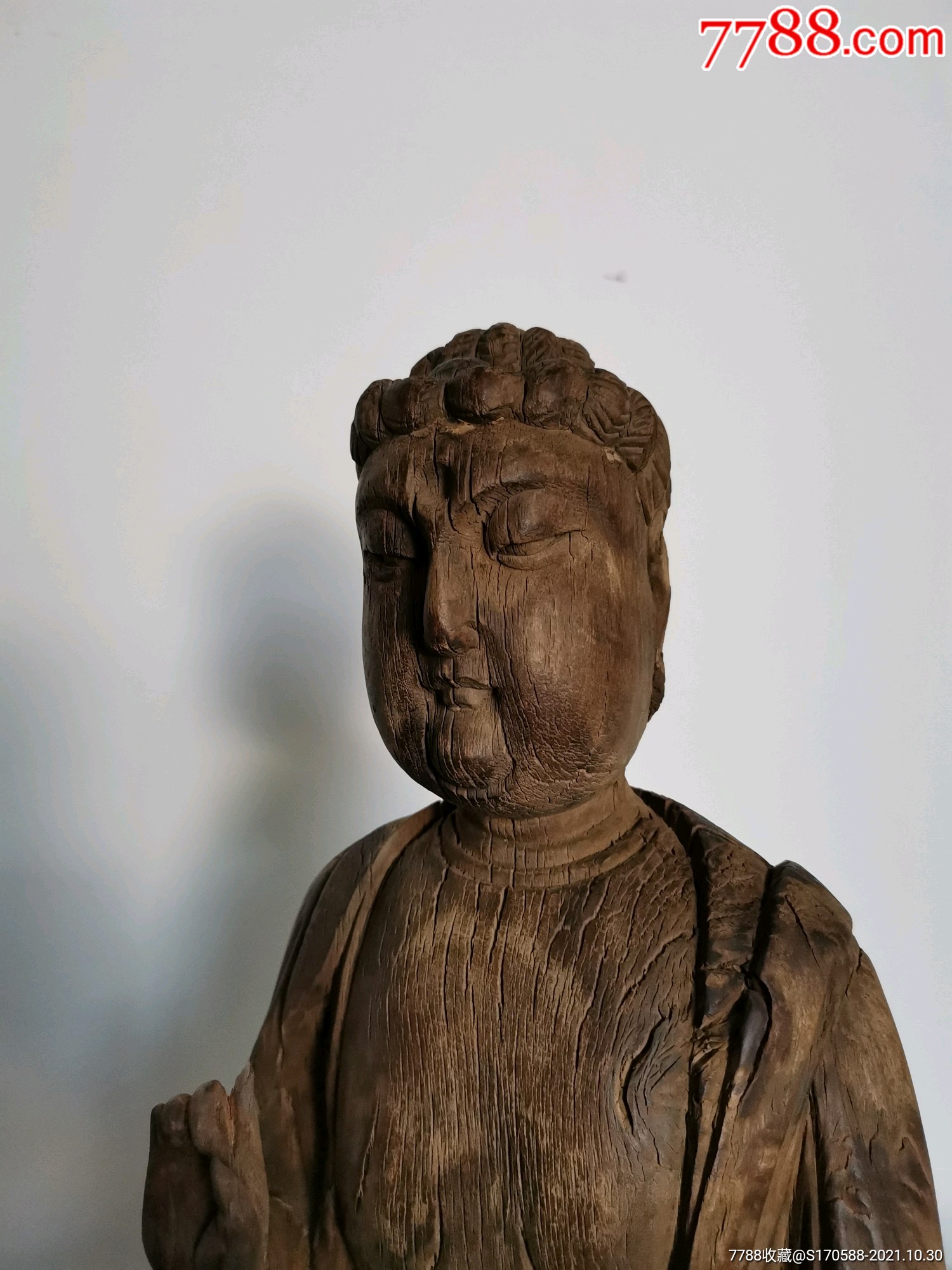 明代楠木释迦牟尼佛像开脸慈善端庄肃穆可收藏可供奉高63厘米