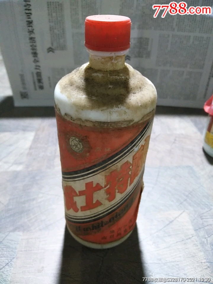 武士特酿空酒瓶一个