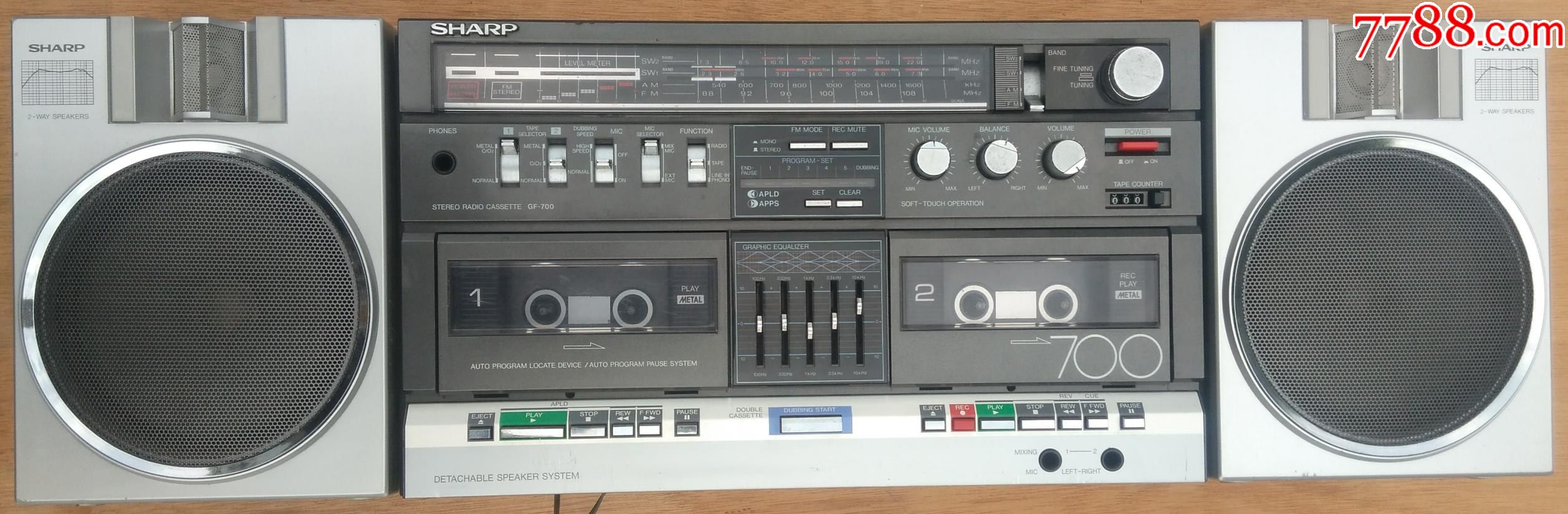 夏普700收录机