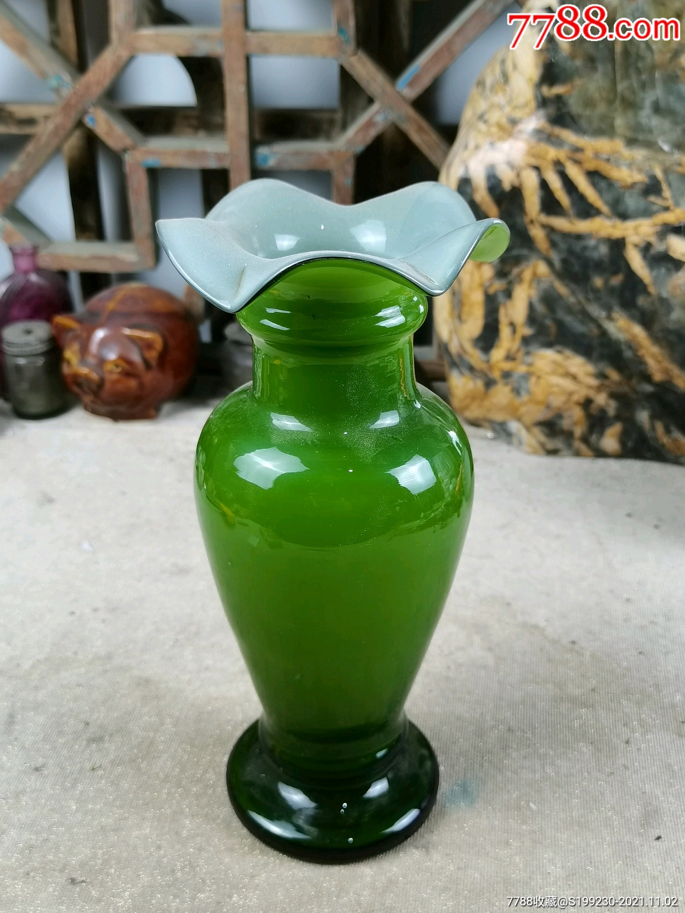 40至50年代玻璃花瓶图片