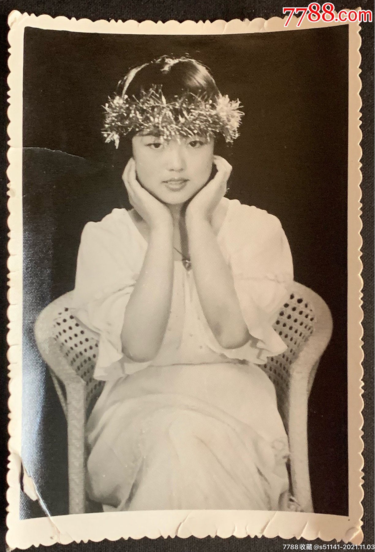 80年代大美女艺术照10寸黑白照片独角货品佳