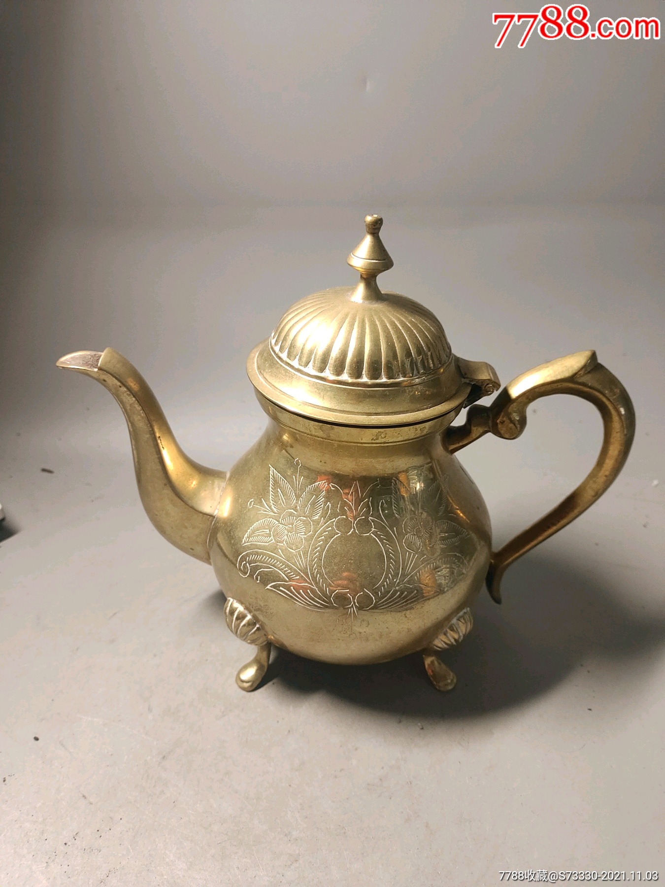 创汇期出口电镀金属茶壶一把