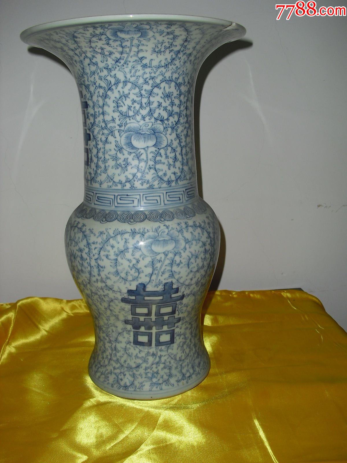 青花缠枝莲花觚_青花瓷_收藏价格_鉴定交易_7788瓷器网