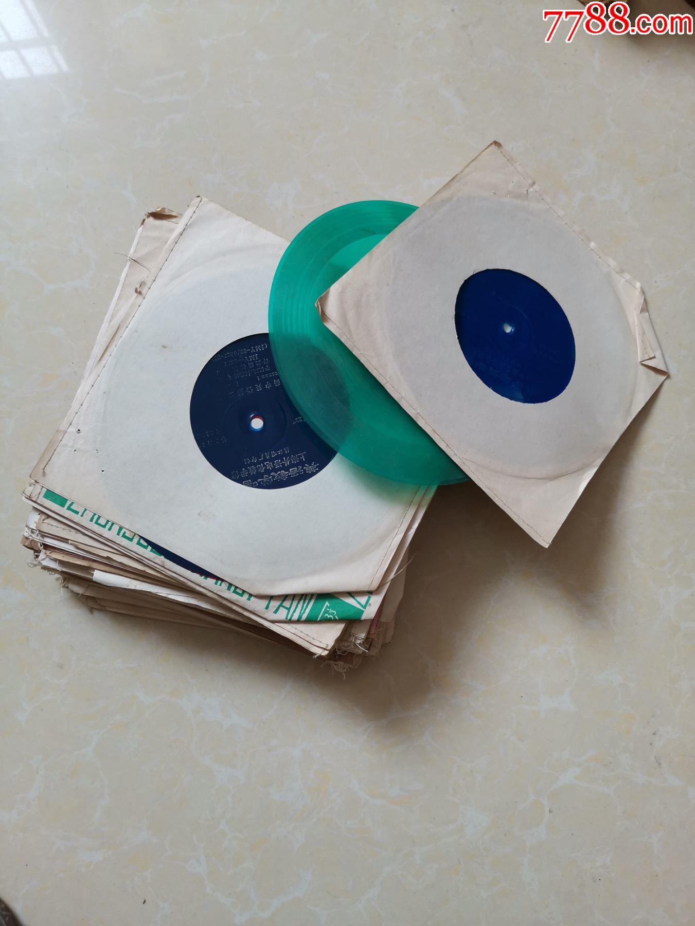塑料唱片一堆合售