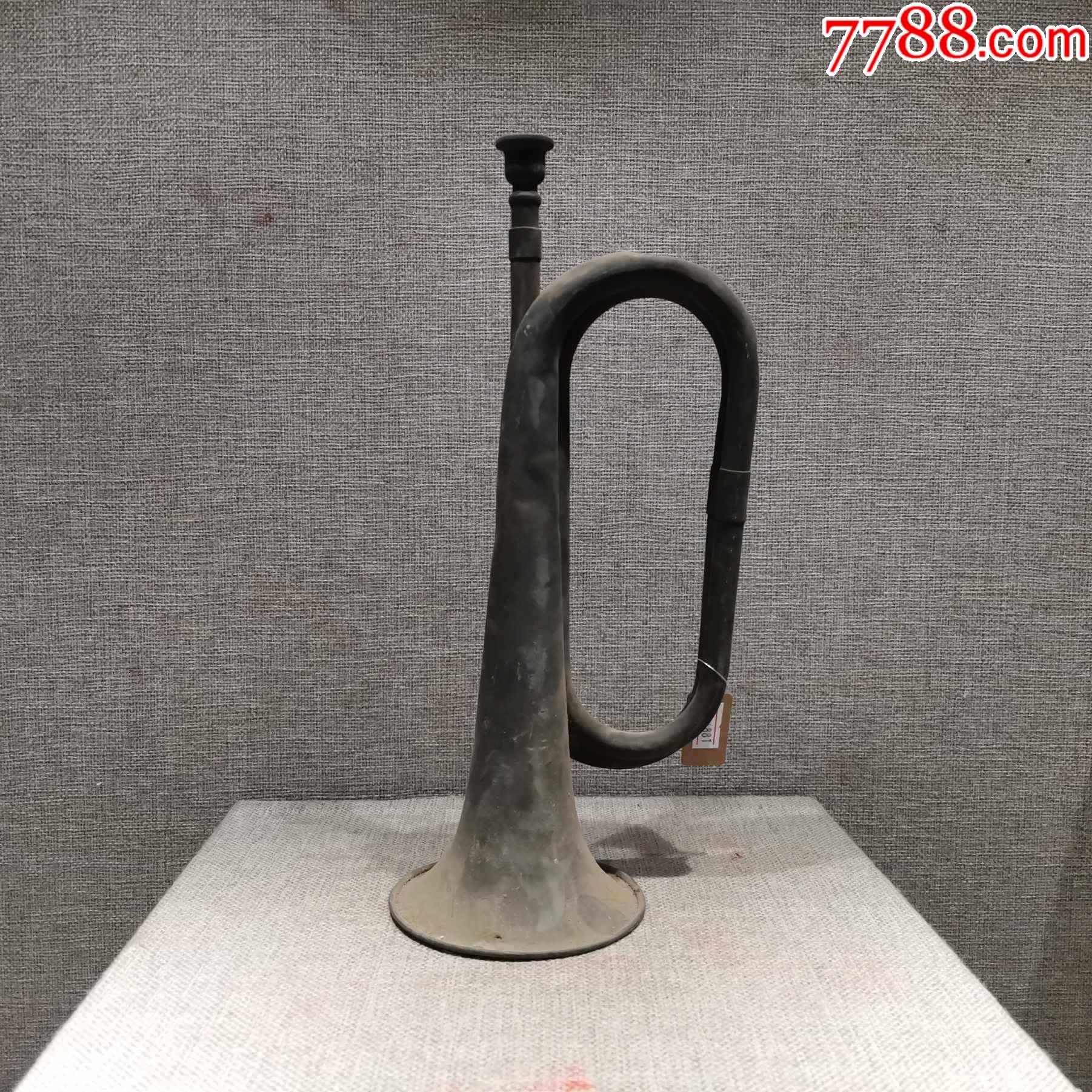 红色收藏70年代老物件文革铜质军号冲锋号原品适用爱国教育展览