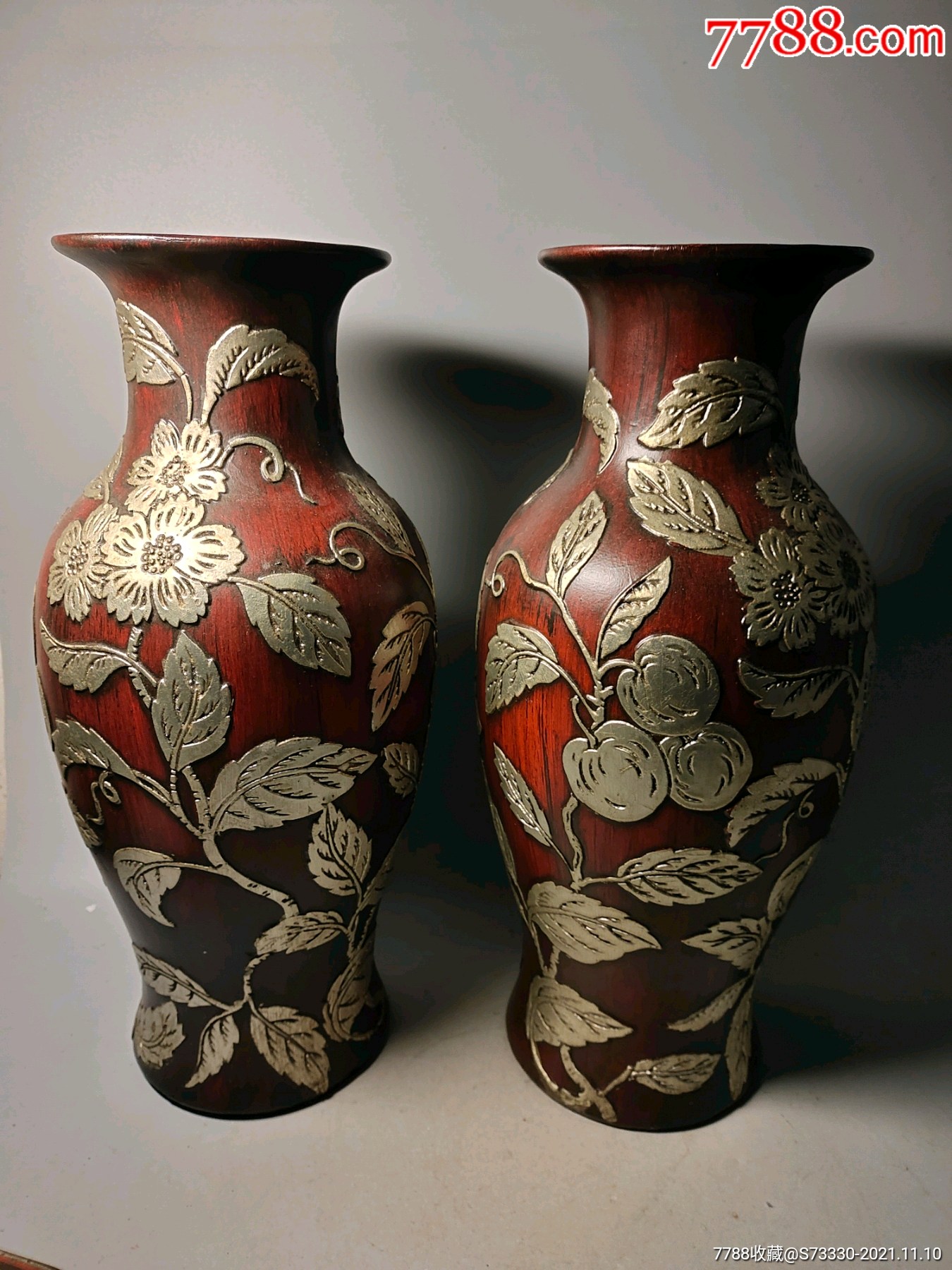 创汇期仿木纹金属漆陶瓷花瓶一对