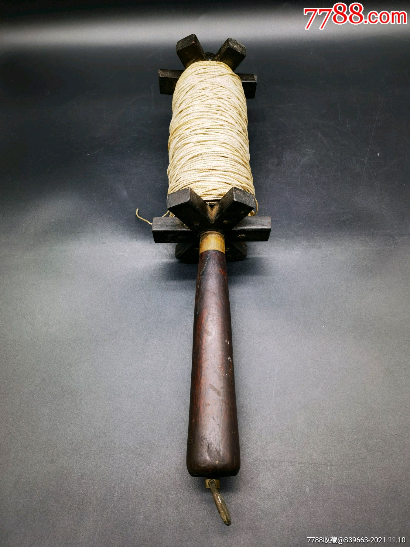 解放后放风筝的红木绕线板