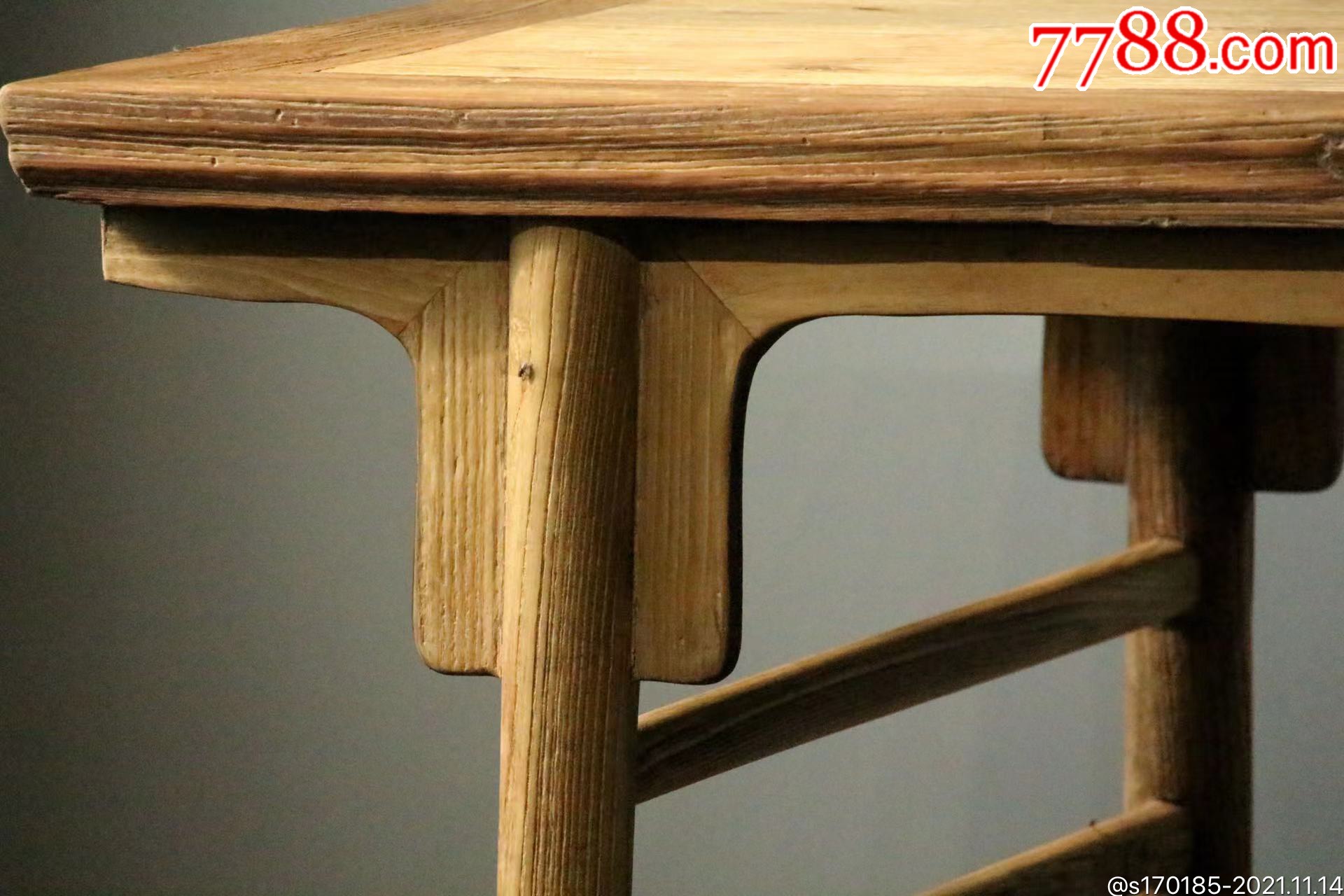 明韵刀牙板大画案此案器型美观圆腿刀牙板四腿八乍皮壳温润陈设必