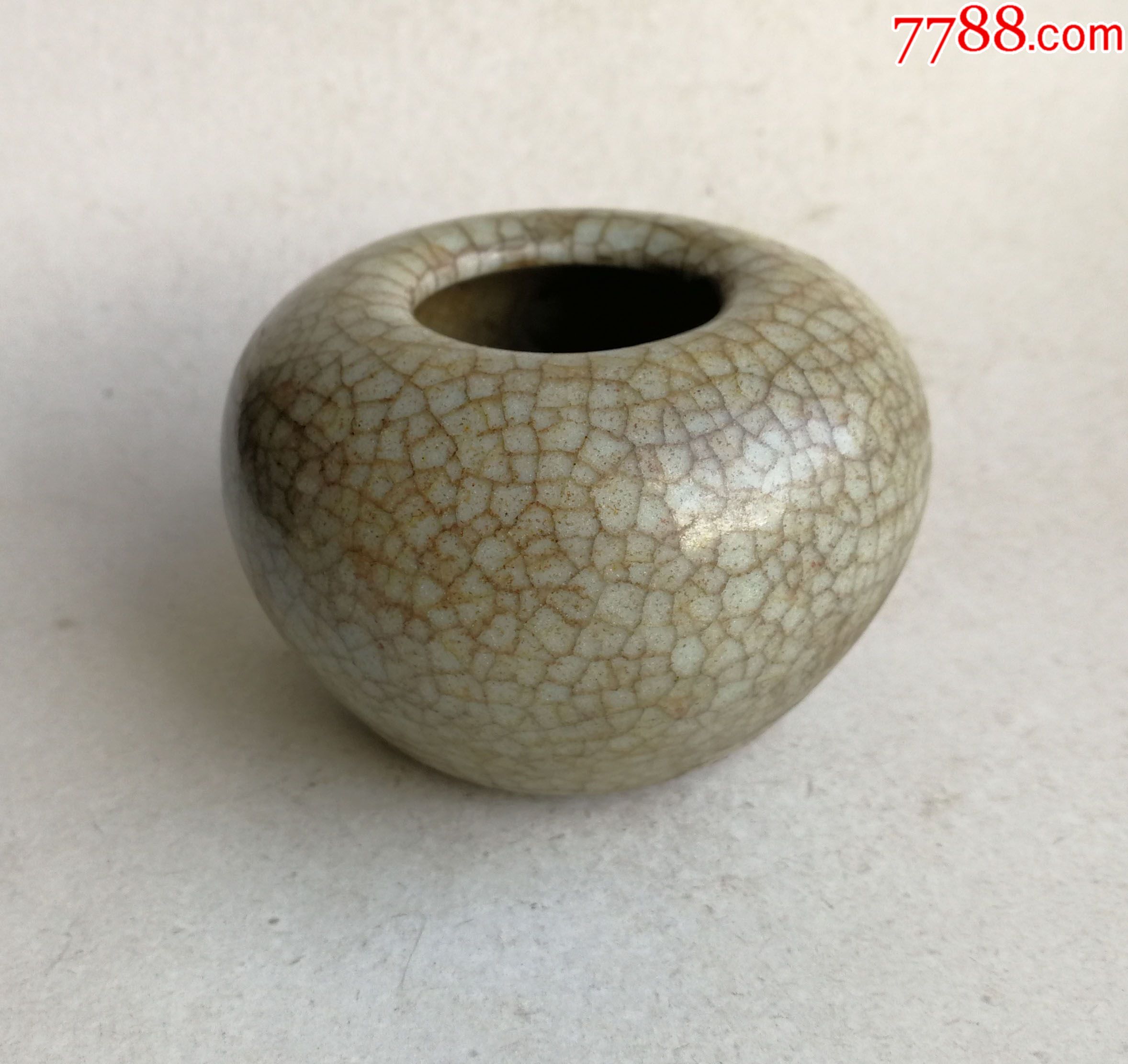 哥窑小水盂