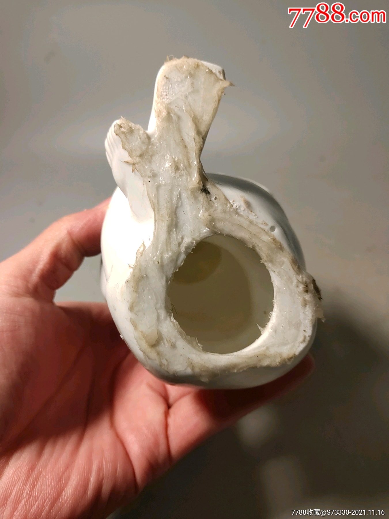 创汇期,打电话的白瓷娃娃