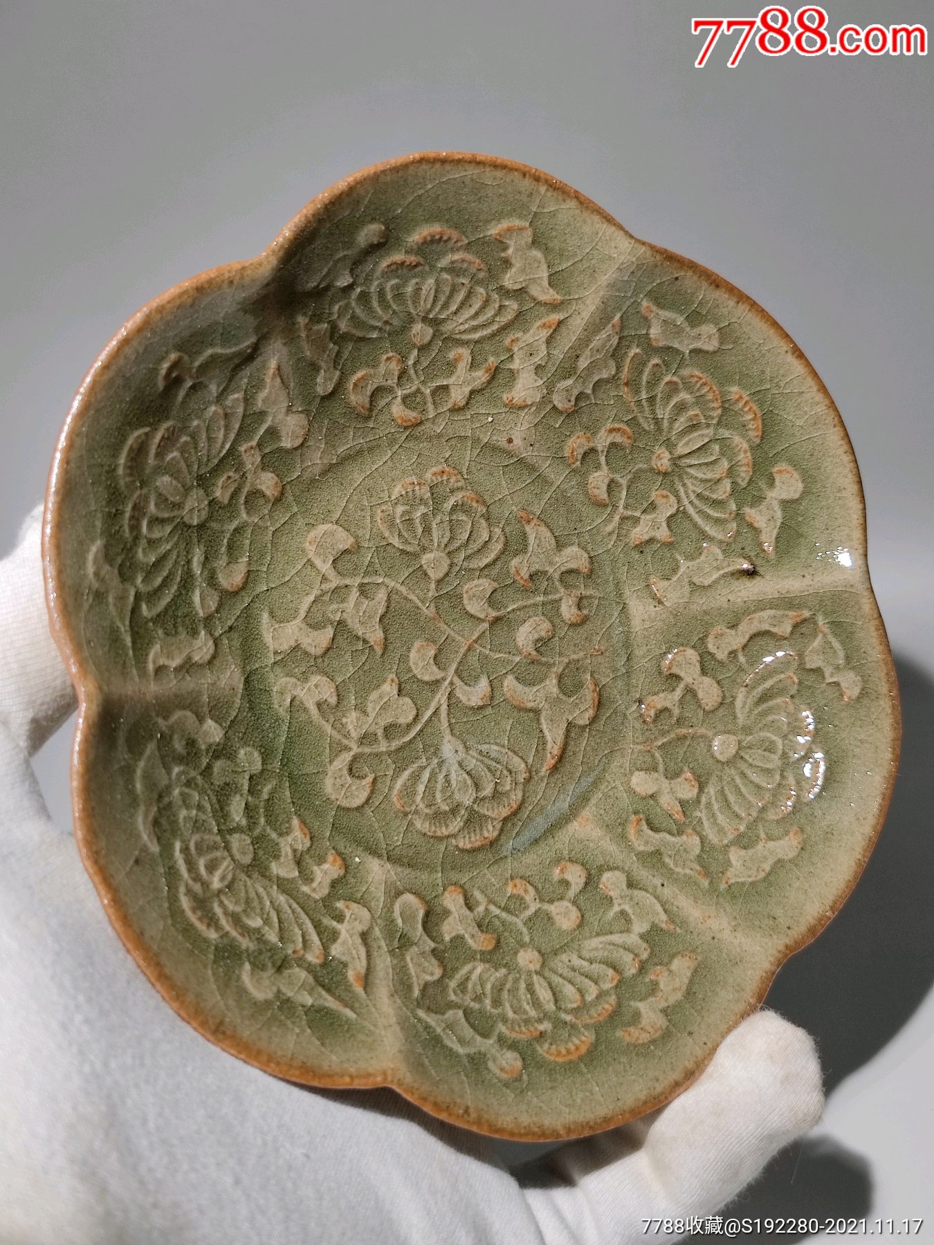 耀州窑葵口盘工艺品直径15cm高4cm